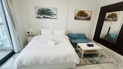Olivz Residence Furnished Cozy Studio Apartment in Dubai International City