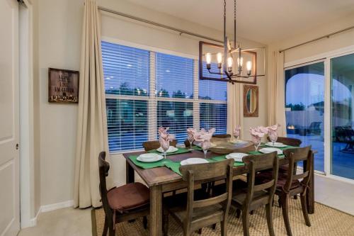 Pecan QC Queen Creek