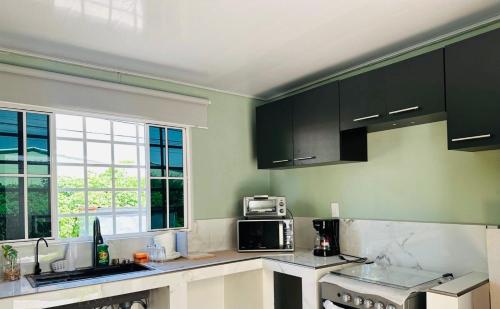 Muy cerca de playas y miradores muy accesible a la ciudad y comercios in La Union