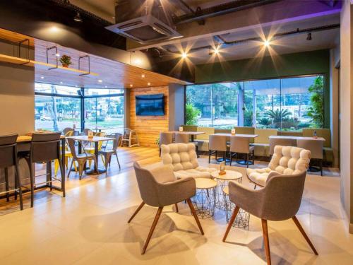 Ресторан, Mercure Florianopolis Convention Hotel in Флоріанополіс