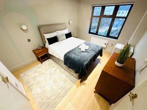 Luxury Central London flats, convenient for tourists in Greater London South East