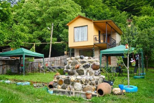外部景觀, კოტეჯი ღარულა in 奧尼