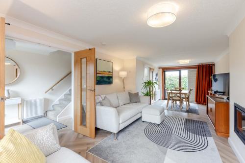 Зручності, 20 mins to Edinburgh 3 bedroom detached family house Wi-Fi Parking in Інверкейсінг