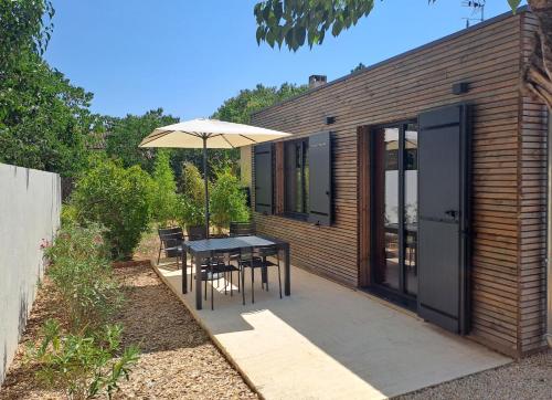 Létesítmények, Gîte cosy et tout équipé "Une cabane en Luberon" 44 m2 avec jardin (Gite cosy et tout equipe "Une cabane en Luberon" 44 m2 avec jardin) in Pertuis Városközpont