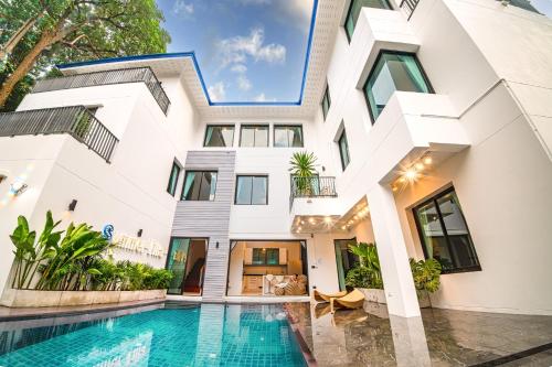 943summer villa曼谷中心Asok&Tong lor800平海天别墅, Bangkok