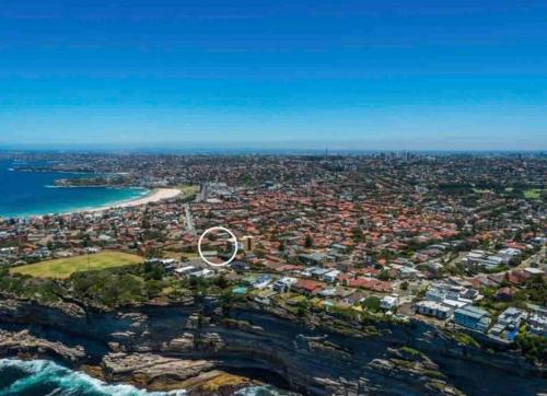 Spacious & bright with ocean views Balcony, Sydney (fotografie 7)