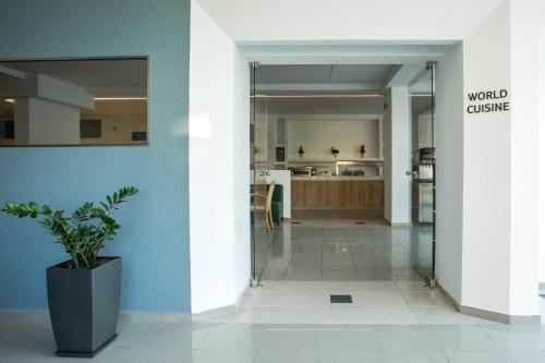 Olympia Sun Hotel - image 7