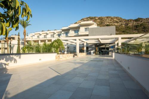Olympia Sun Hotel - image 2