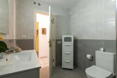 Apartment image 5