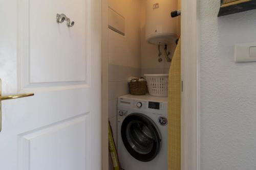 Apartment image 4