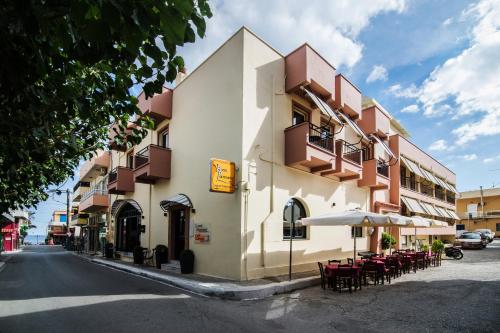 Polydoros Hotel Apartments Palaiochóra 