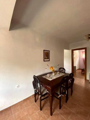 Σπίτι στα Έλατα (Σπιτι στα Ελατα) in อีเพียรุส