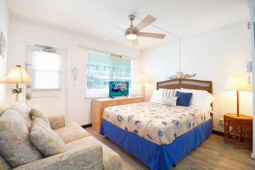 Tropic Terrace Suite #50 - Beachfront Resort, St Pete Beach