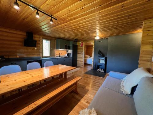 Logcabin, sauna, fireplace, view, kitchen in Yllasjarvi