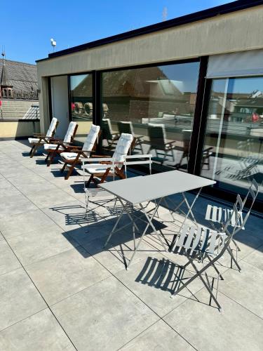 Exclusive Rooftop Duplex Penthouse - 200sqm - 280 Panoramic Views - Downtown, Basel (Foto 11)