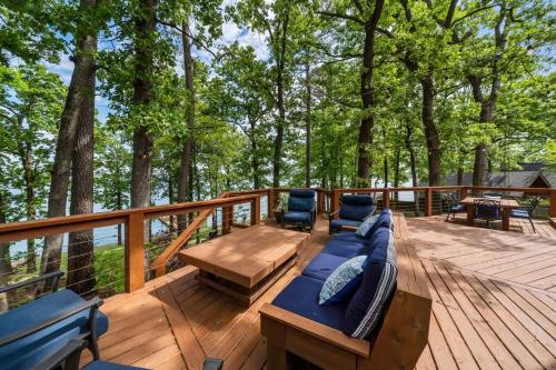 Lakefront Cottage- late summer price decrease! in Pittsburg (TX)