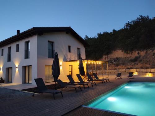 Masia Mateu de l'Agustí (Masia Mateu de l'Agusti) in Llimiana