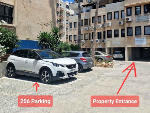 Lazaros Centre Apartment - image 10