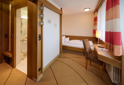 1 twin bed