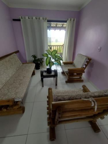 2 bedrooms, 4 beds