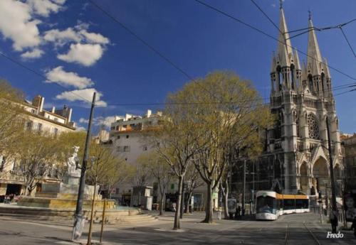 Grand T5 bourgeois Canebiere, Marseille (fotografie 8)