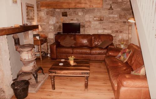Cottage at the heart of Teapot Lane Glamping, Castlegal (фото 4)