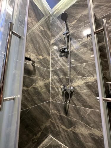 201 AL-NAJEH JRE Apartments For Rent ave - image 5