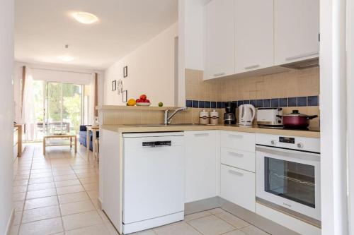 Létesítmények, Großes Apartment in idyllischer Anlage, strandnah in Mandria, Paphos in Mandriá