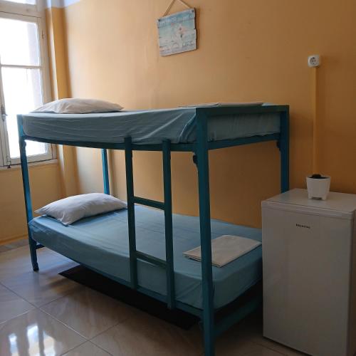 Heraklion Youth Hostel - image 5
