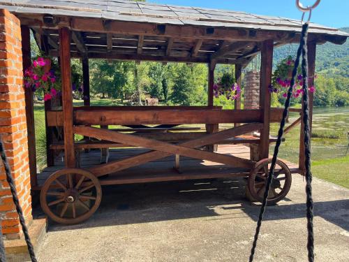 Bed and Breakfast Family Djukic - image 12