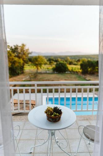 Apkārtne, Olives Garden in Gradnići