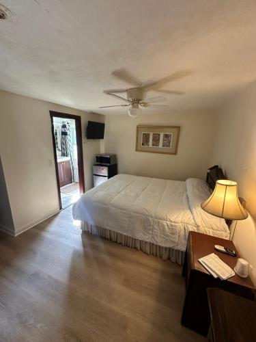 Gaard motel – Foxborough, MA