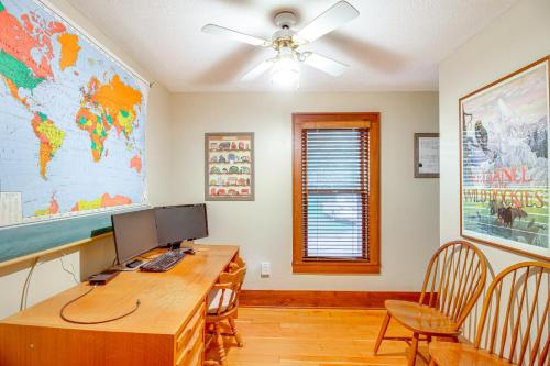 Charming Long Lake Home w/ Dock on 2 Acres! in Park Rapids (MN)