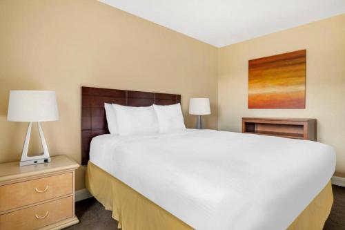Diamond - Palm Canyon Resort - 2BD in Palm Springs, USA