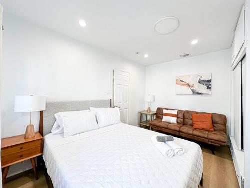 Stylish 2BR Apt Near LA Hotspots- DOH2 - WW in Los Angeles, USA