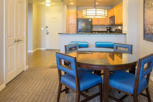 Take the Family to Orlando in this great 2BD in a resort setting with tons of amenities - image 6