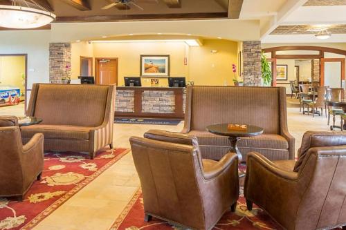 Enjoy the white sand beaches of St Augustine in this 1BD vacation condo in World Golf