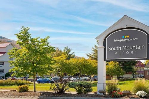 Beautiful Northeast scenery and resort amenities in this great 1BD vacation condo - image 8