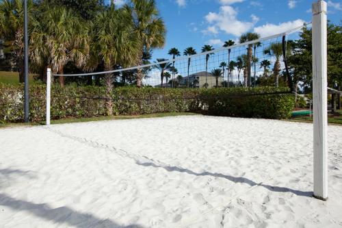 Relax after enjoying all the parks Orlando has to offer in this 1BD vacation condo - image 5