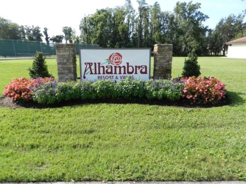 Diamond - Alhambra at Poinciana Studio in Kissimmee, USA