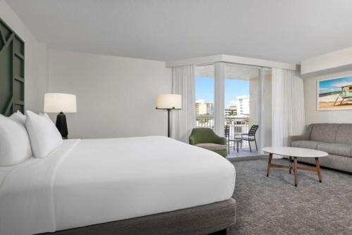Worldmark Fort Lauderdale Santa Barbara 2BD in Pompano Beach, USA