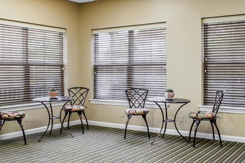 Smell the Chocolate from Hershey Park in this great resort 2BD vacation condo - image 12