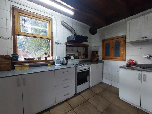 Kitchen, Refugio Alta Vista in San Carlos de Bariloche