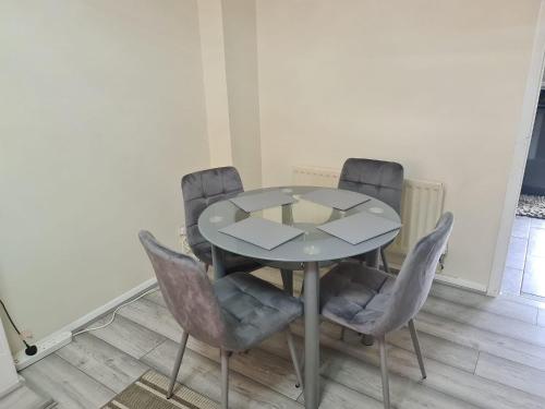 London - Sleeps 4 - Parking - Garden - PetFriendly, Londýn (fotografie 2)