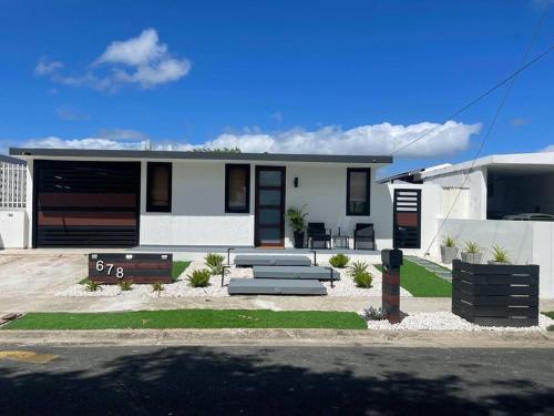 Casa Valentina Dreamy Beach Lakeview House