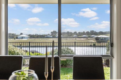 32 Blanche Pde Hindmarsh Island - No Linen Included in Hindmarsh Island