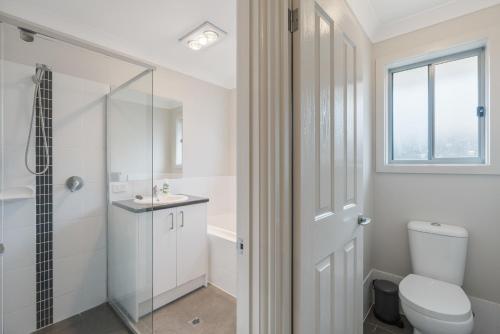 32 Blanche Pde Hindmarsh Island - No Linen Included