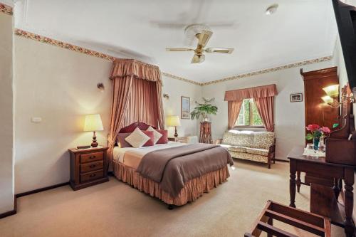 1 queen bed