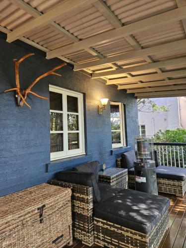 The Gamekeepers Spa Cottage in Tamborine Mountain