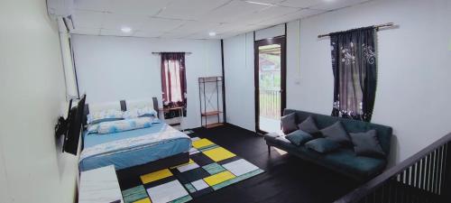 Village View Cottage Roomstay in Kijal